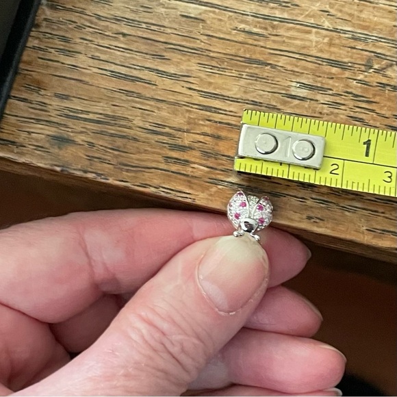 New in box 925 Sterling and Pink Seven Star Ladybug Shaped Stud Earrings Zircon - Picture 10 of 10
